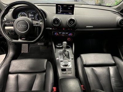 Audi A3 14 TFSI e-tron S line - 11