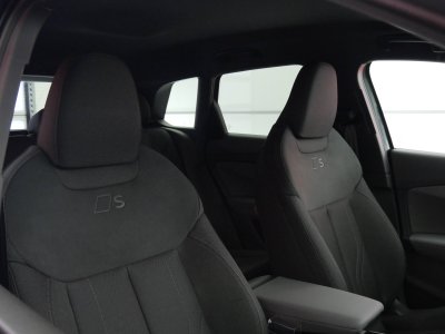 Audi Q3 HYBRIDE e-hybrid 272 ch S tronic 6 S line   - 15