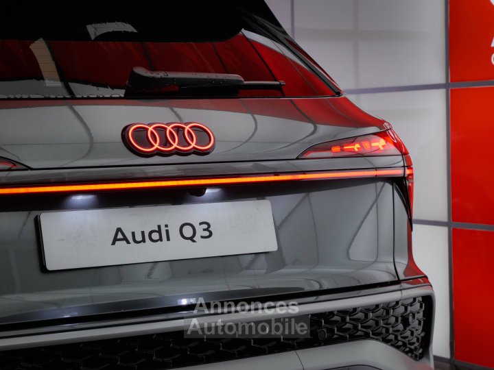 Audi Q3 HYBRIDE e-hybrid 272 ch S tronic 6 S line - 20