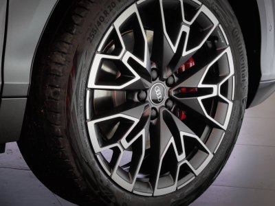 Audi Q3 HYBRIDE e-hybrid 272 ch S tronic 6 S line   - 22