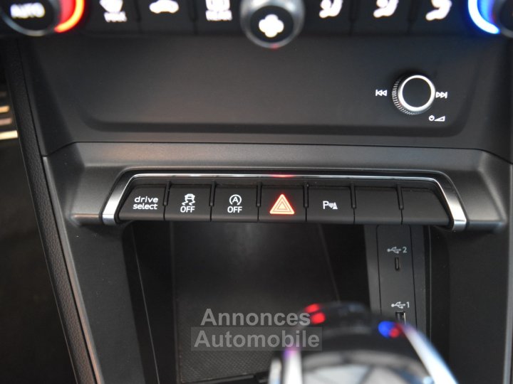 Audi Q3 Sportback 35 TDI 150 ch S tronic 7 S line - 29