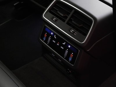 Audi A6 Avant 55 TFSIe 367 ch S tronic 7 Quattro Competition   - 14