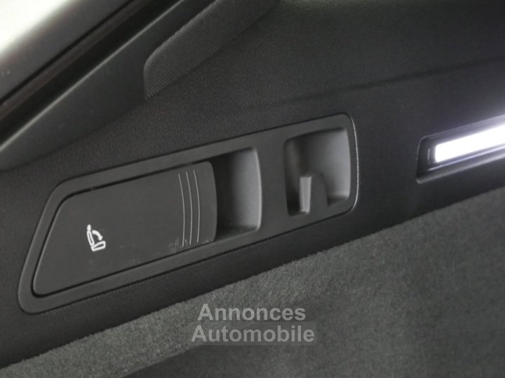 Audi A6 Avant 55 TFSIe 367 ch S tronic 7 Quattro Competition - 23