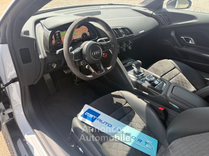 Audi R8 COUPE QUATTRO PERFORMANCE 52 FSI 620 DECENNIUM N° 113 / 222 - 10