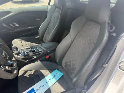 Audi R8 COUPE QUATTRO PERFORMANCE 52 FSI 620 DECENNIUM N° 113 / 222   - 11