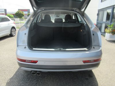 Audi Q3 20 TDI Ultra 150 ch Ambiente   - 10