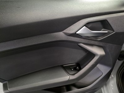 Audi A1 Sportback 15 35 TFSI - 150 - BV S-Tronic Business line   - 31