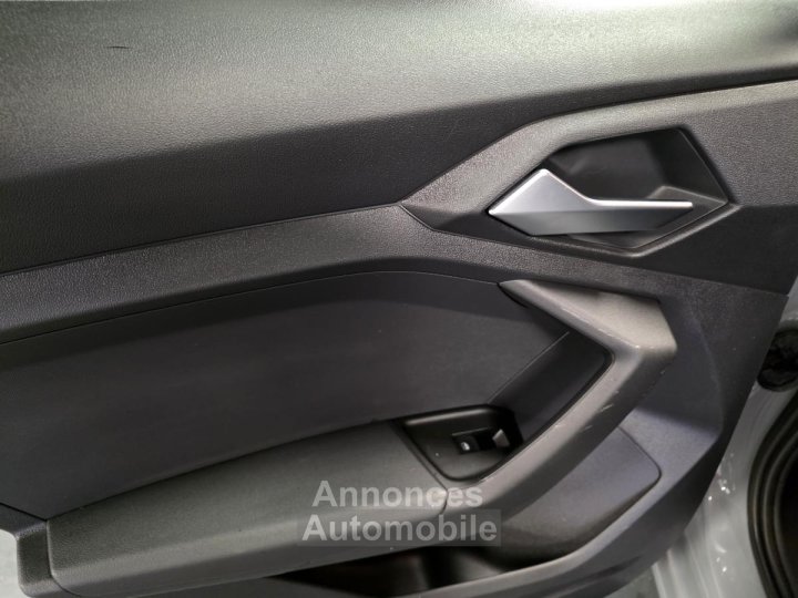 Audi A1 Sportback 15 35 TFSI - 150 - BV S-Tronic Business line - 31