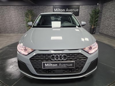 Audi A1 Sportback 15 35 TFSI - 150 - BV S-Tronic Business line   - 32