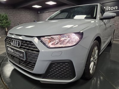 Audi A1 Sportback 15 35 TFSI - 150 - BV S-Tronic Business line   - 34