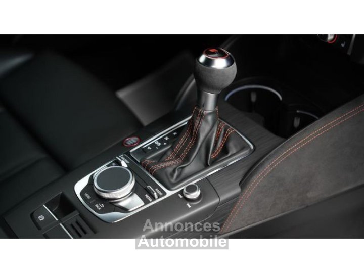 Audi RS3 8V2 Berline Quattro 25 TFSI 400 S-tronic / entretien complet / - 13