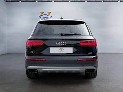 Audi Q7 30 V6 TDI 218ch S line quattro BVA ** Entretiens à jour - Aucuns frais à prévoir **   - 4