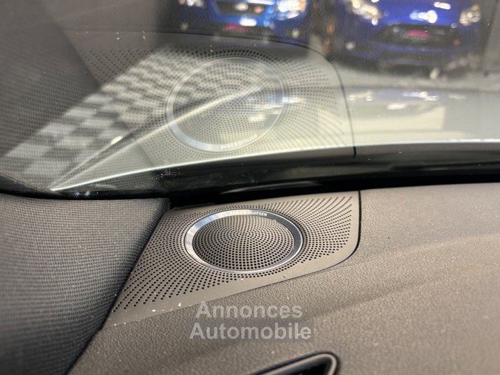 Audi A4 V6 32 FSI 265 Ambiente Multitronic A / Bang Olufsen - 28