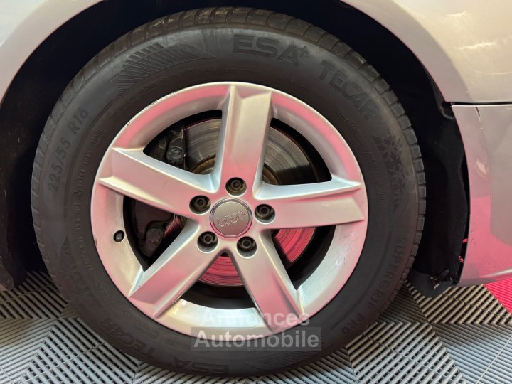 Audi A4 V6 32 FSI 265 Ambiente Multitronic A / Bang Olufsen - 33