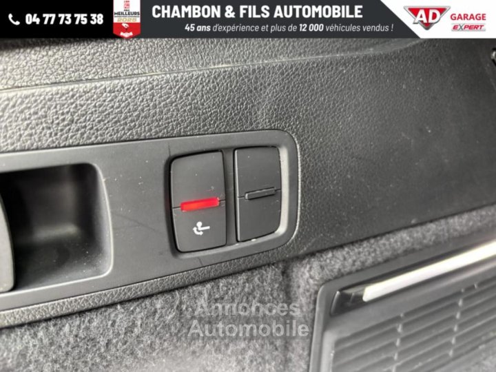 Audi Q5 40 TDI 204 S tronic 7 Quattro S line - 29