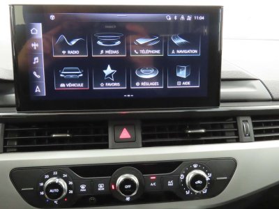 Audi A4 Avant 30TDi STRONIC   - 10