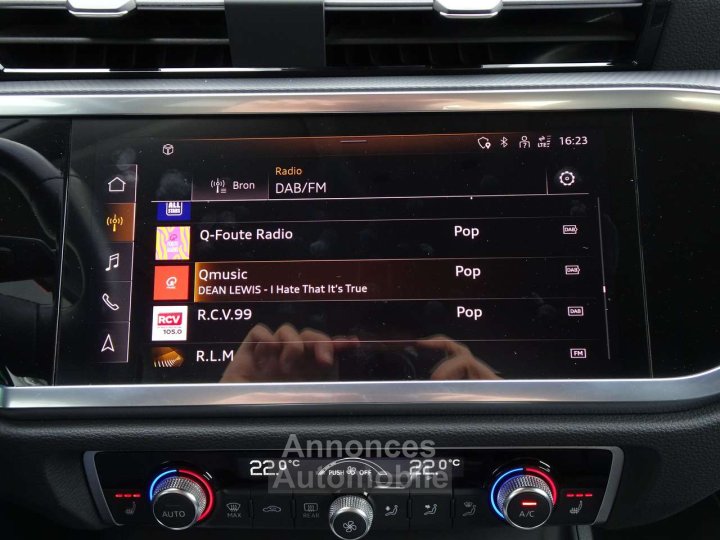 Audi Q3 45TFSie S-Line CARPLAY,CAMERA,VIRTUAL,LEDER,NAVI - 16