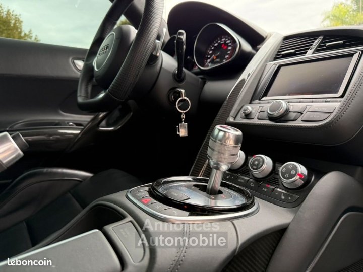 Audi R8 52 fsi v10 plus 550 ch stronic - 10
