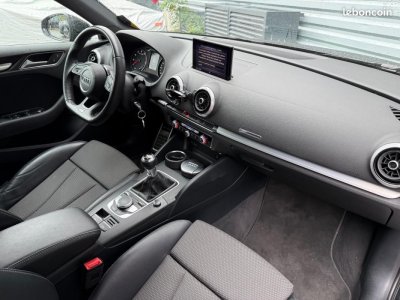 Audi A3 Sportback 30 TFSI 115ch S-LINE Méplat- Carplay Caméra   - 13