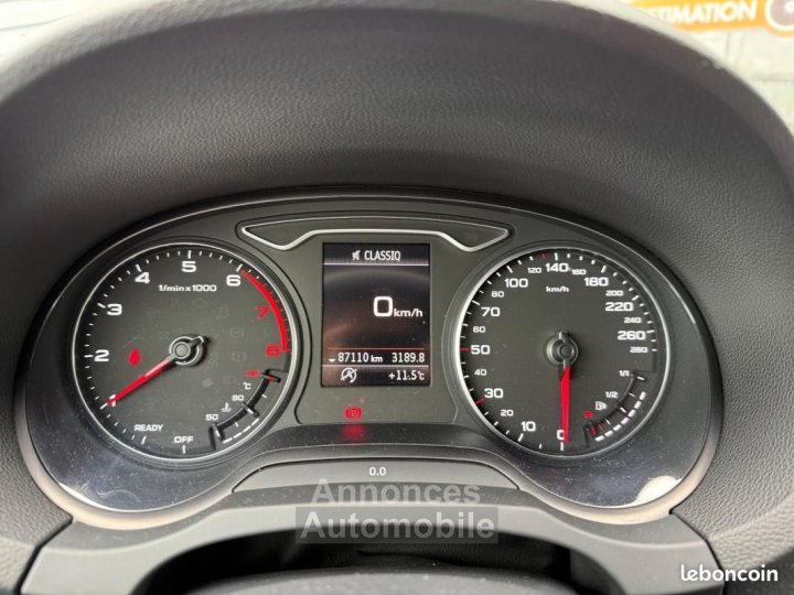 Audi A3 Sportback 30 TFSI 115ch S-LINE Méplat- Carplay Caméra - 15