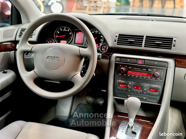 Audi A4 20L 130 ch 34 860 kms certifiés Première main Historique exclusif CT Vierge État exceptionnel - 8