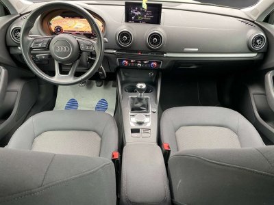 Audi A3 Sportback 30 TFSI   - 10