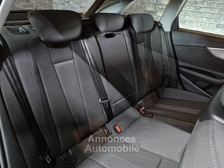 Audi A4 Avant A4 AVANT QUATTRO 40TDI 204ch S-Tronic7 Business Line TVA - 10