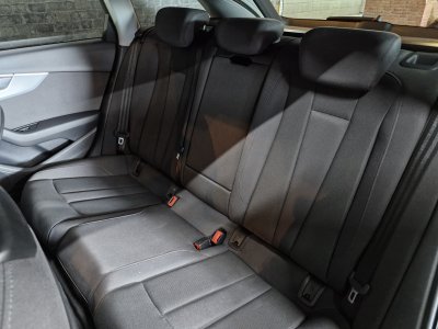 Audi A4 Avant A4 AVANT QUATTRO 40TDI 204ch S-Tronic7 Business Line TVA   - 14