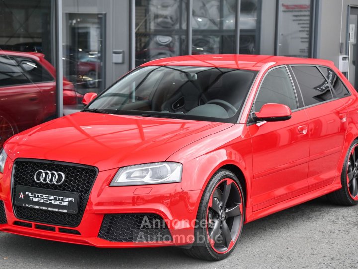 Audi RS3 Sportback 25 TFSI - 2