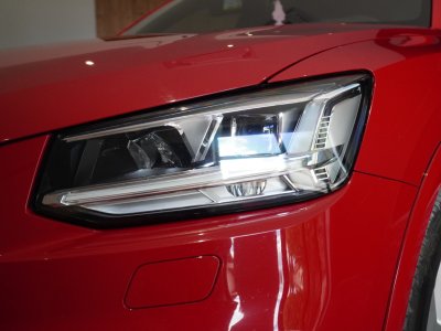 Audi Q2 20 TDI 190 ch S tronic 7 Quattro S-Line   - 4