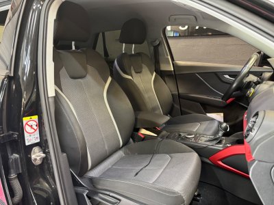 Audi Q2 14 TFSI COD 150 ch S tronic 7 Design Luxe / Suivi   - 11