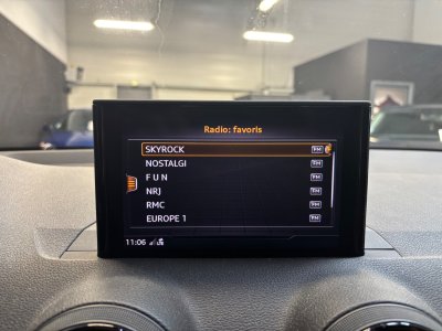 Audi Q2 14 TFSI COD 150 ch S tronic 7 Design Luxe / Suivi   - 23