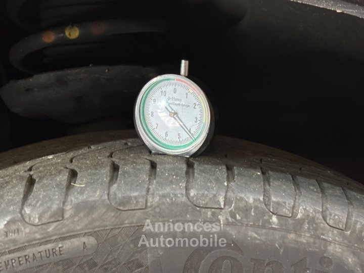 Audi Q2 14 TFSI COD 150 ch S tronic 7 Design Luxe / Suivi - 37