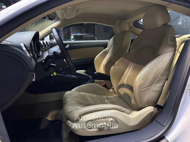 Audi TT 20 TFSI 200 S line S-Tronic A - 11