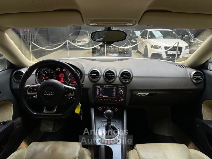 Audi TT 20 TFSI 200 S line S-Tronic A - 12
