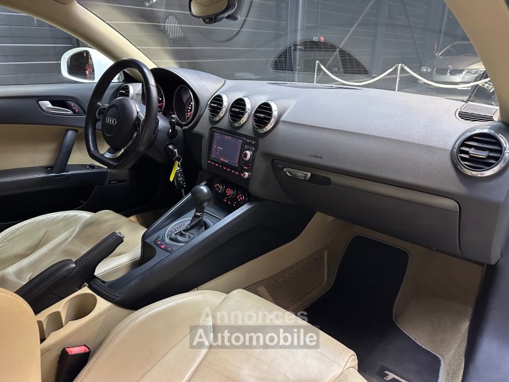 Audi TT 20 TFSI 200 S line S-Tronic A - 14