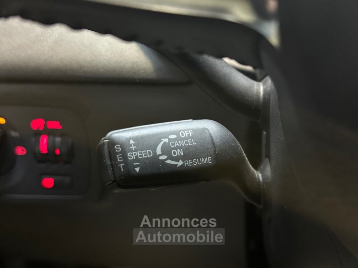 Audi TT 20 TFSI 200 S line S-Tronic A - 24