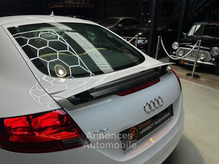 Audi TT 20 TFSI 200 S line S-Tronic A - 33