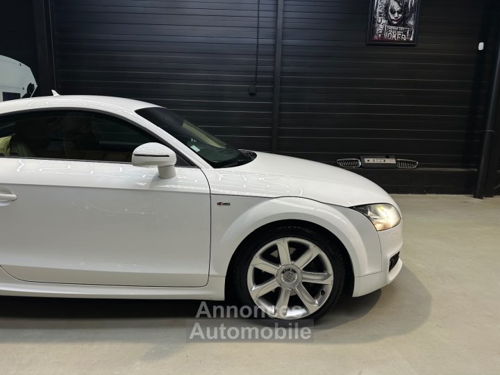 Audi TT 20 TFSI 200 S line S-Tronic A - 38
