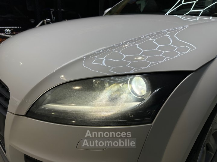 Audi TT 20 TFSI 200 S line S-Tronic A - 40