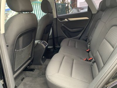 Audi Q3  20 TDI 120ch Business line S tronic 7   - 7