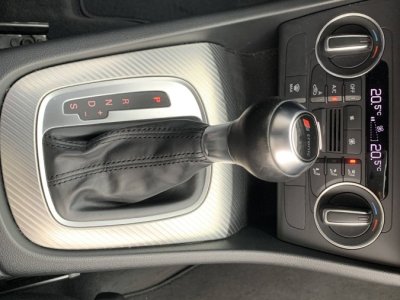 Audi Q3  20 TDI 120ch Business line S tronic 7   - 10