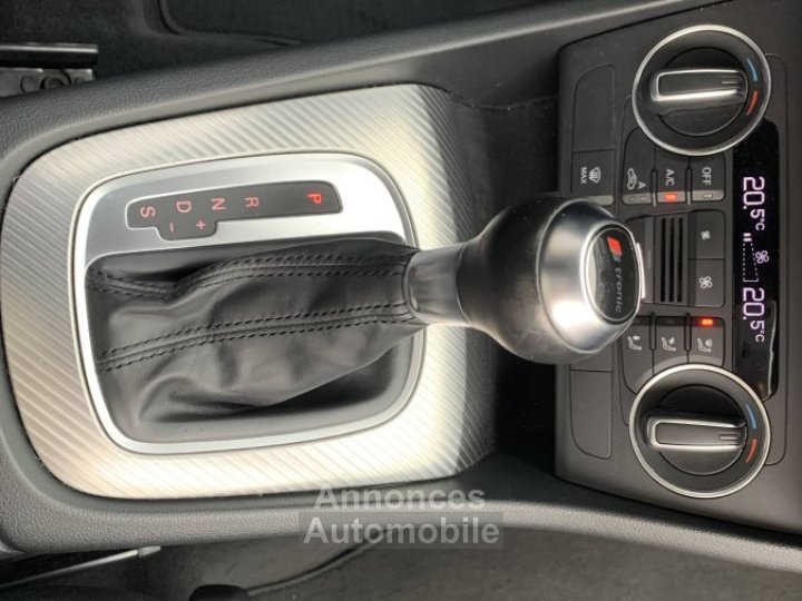 Audi Q3  20 TDI 120ch Business line S tronic 7 - 10