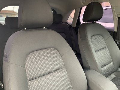 Audi Q3  20 TDI 120ch Business line S tronic 7   - 16