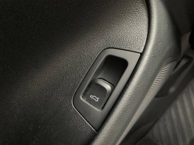 Audi Q3  20 TDI 120ch Business line S tronic 7   - 26