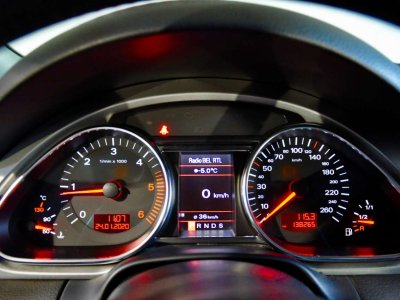 Audi Q7 30 TDi 233cv V6 24v Tiptronic   - 11
