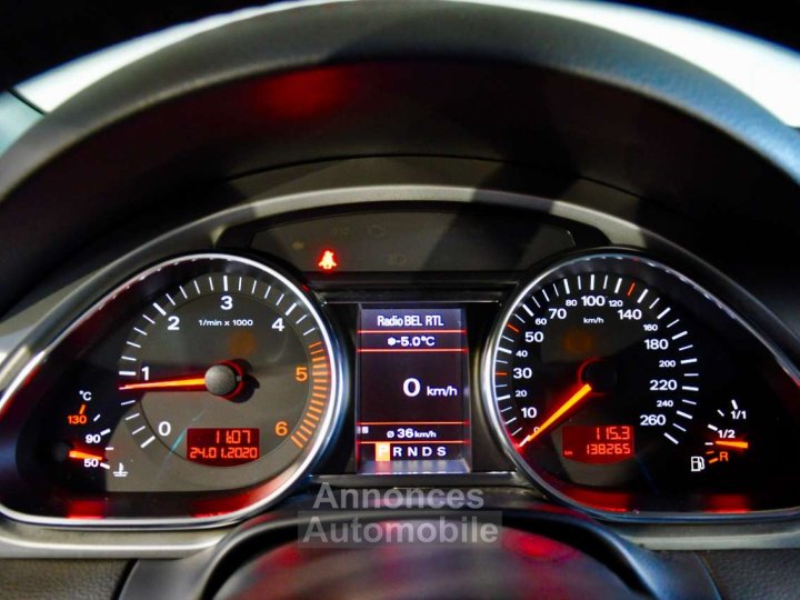 Audi Q7 30 TDi 233cv V6 24v Tiptronic - 11