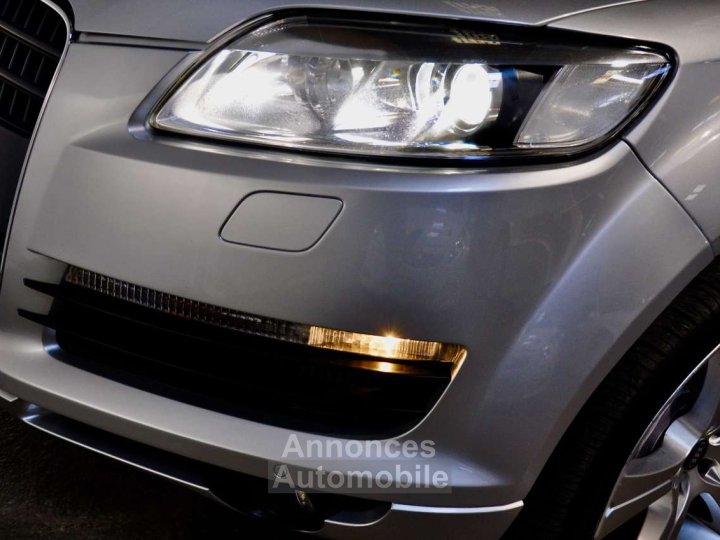 Audi Q7 30 TDi 233cv V6 24v Tiptronic - 14