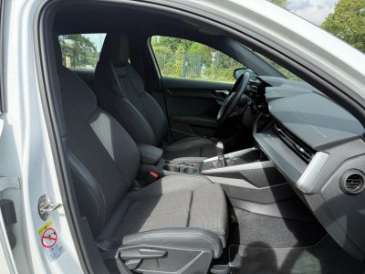 Audi A3 Sportback 35 TFSI 150 S-Line   - 24