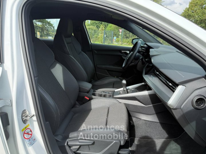 Audi A3 Sportback 35 TFSI 150 S-Line - 24